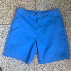 Vineyard Vines shorts